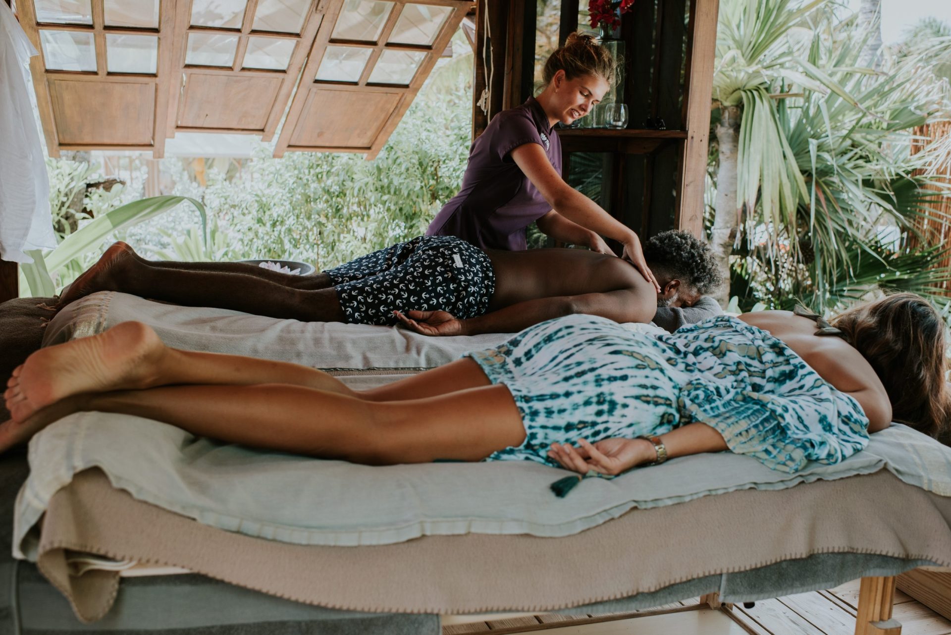couple's massage