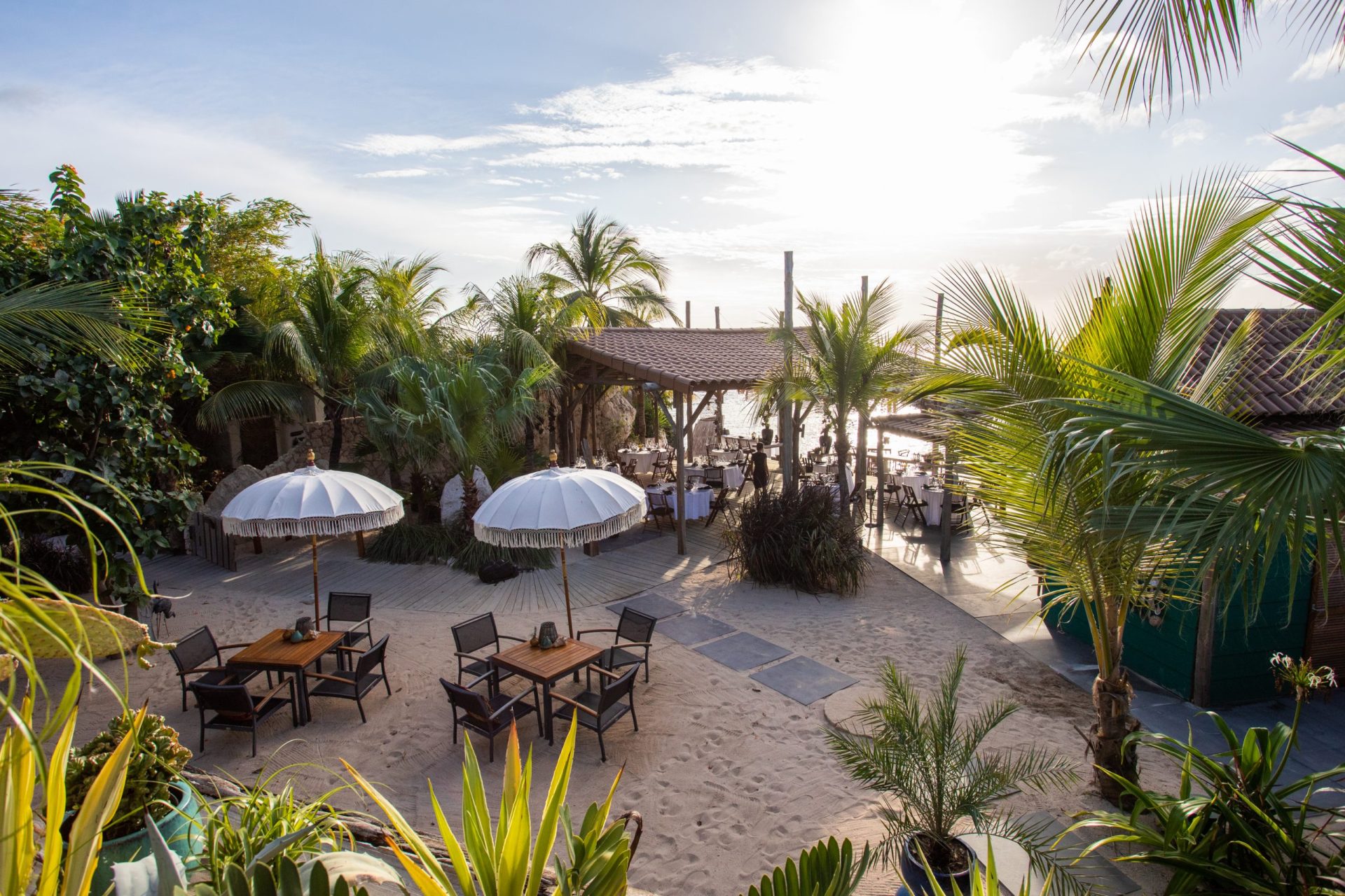beach tables